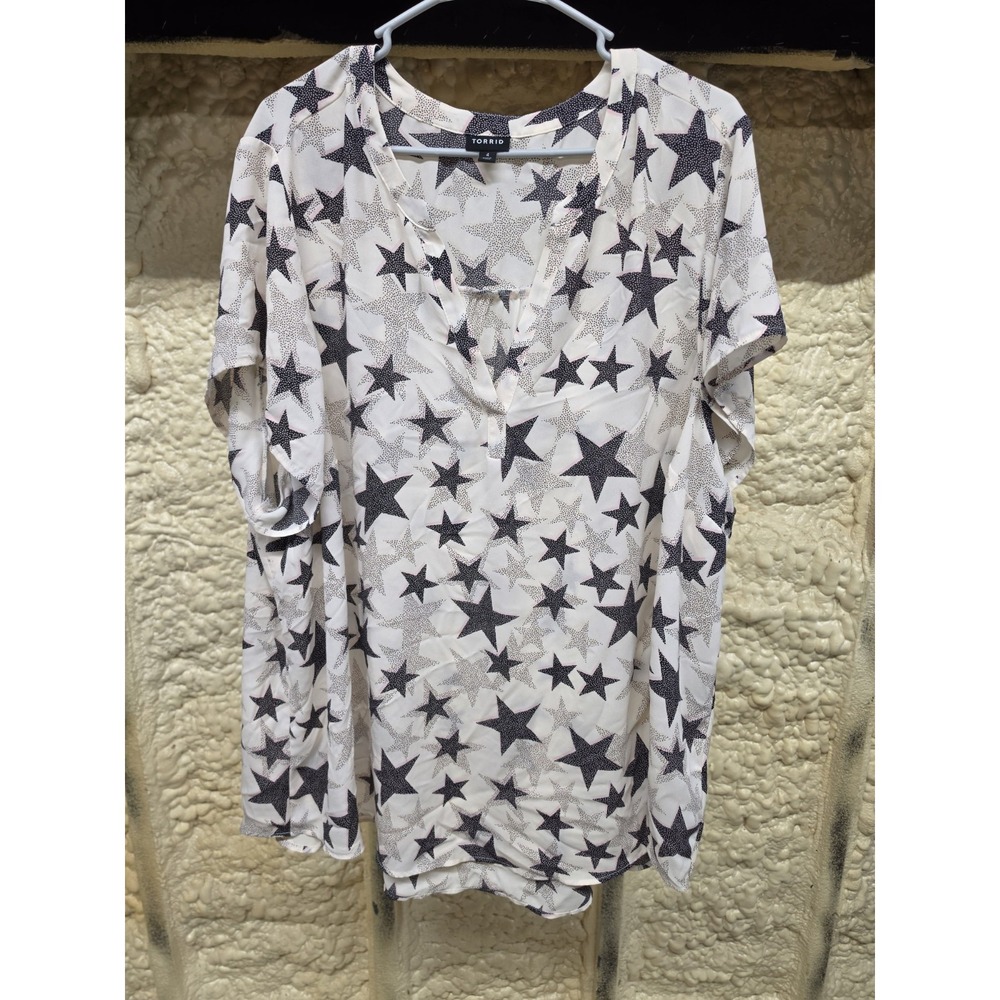 Torrid Georgette Hi-Low Star Short Sleeve Blouse V-Neck Shirt Sz 4X Blush Pink
